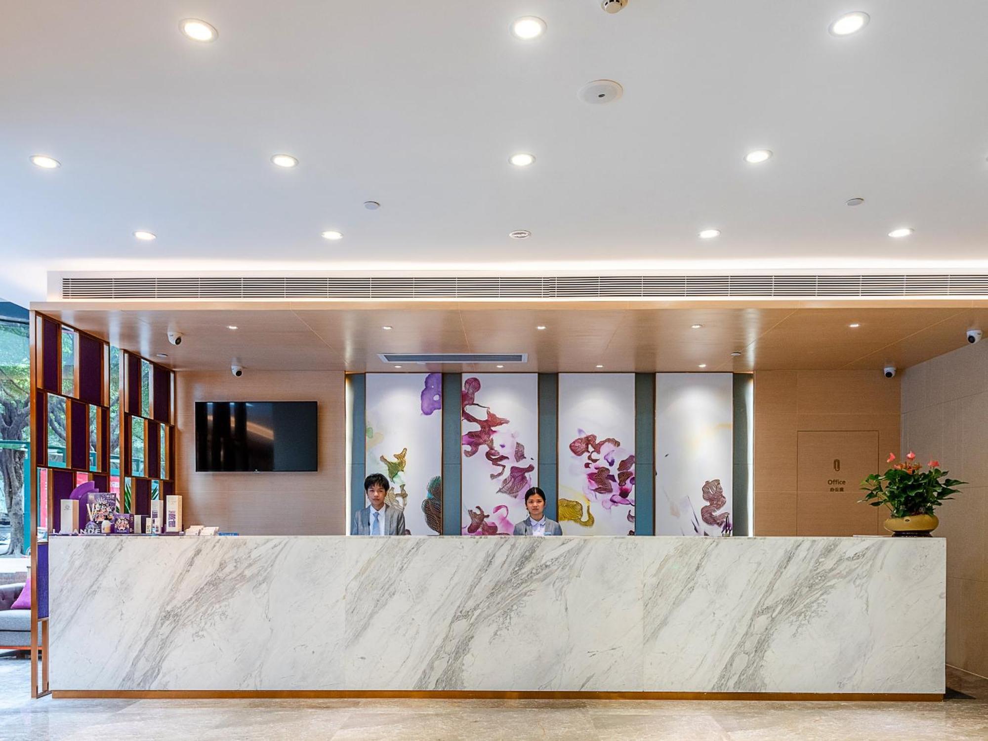 Lavande Hotel Guangzhou Taigucang Shayuan Luaran gambar